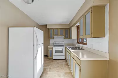 1324 Trares Road, Mogadore, OH 44260 - Photo 10