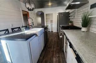 1408 Stewart Ave, Cambridge, OH 43725 - Photo 8