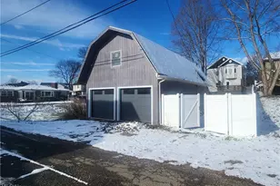 1408 Stewart Ave, Cambridge, OH 43725 - Photo 4