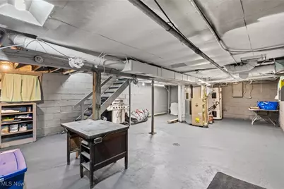 607 W Vine Street, Martins Ferry, OH 43935 - Photo 24