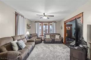 607 W Vine St, Martins Ferry, OH 43935 - Photo 6