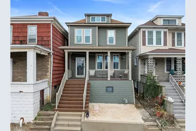 607 W Vine Street, Martins Ferry, OH 43935 - Photo 1