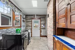 607 W Vine St, Martins Ferry, OH 43935 - Photo 12