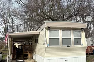 2333 Ivy Way NE, Canton, OH 44705 - Photo 1