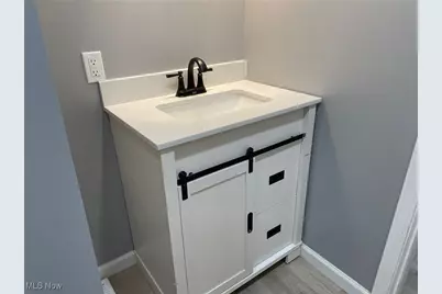 3888 W 37th Street, Old Brooklyn, OH 44109 - Photo 20