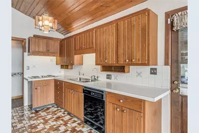 3260 Aldon Lane, Norton, OH 44203 - Photo 16