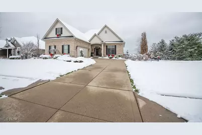 1313 Fairway Drive NE, New Philadelphia, OH 44663 - Photo 1