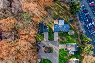 1831 Woodbine Circle, Massillon, OH 44646 - Photo 40