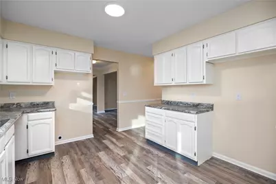 34725 Capel Road, Columbia Station, OH 44028 - Photo 8