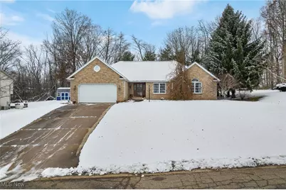 8779 Glenarden Circle NW, Massillon, OH 44646 - Photo 2