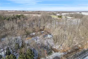 5334 Maplegrove Ave, Louisville, OH 44641 - Photo 8