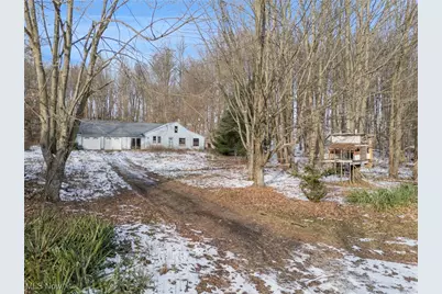 5334 Maplegrove Avenue, Louisville, OH 44641 - Photo 2
