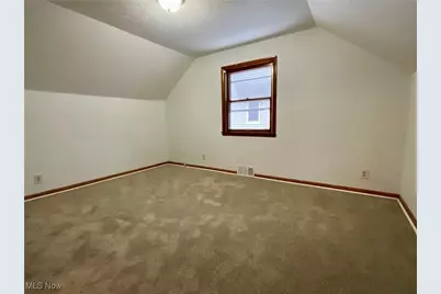 1068 Wyley Avenue, Akron, OH 44306 - Photo 10