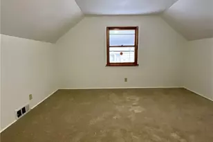 1068 Wyley Ave, Akron, OH 44306 - Photo 12