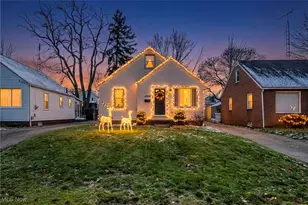 2026 39th St NW, Canton, OH 44709 - Photo 2