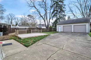 2026 39th St NW, Canton, OH 44709 - Photo 32