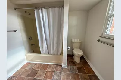 16899 Ridgeview Drive, East Liverpool, OH 43920 - Photo 24