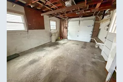 16899 Ridgeview Drive, East Liverpool, OH 43920 - Photo 14