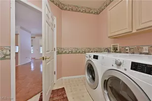 1908 Pembrooke Ln, Avon, OH 44011 - Photo 28