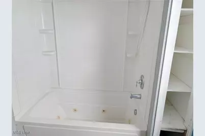 1415 W 9th Street, Ashtabula, OH 44004 - Photo 8