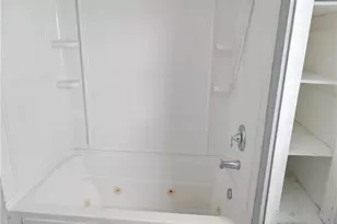 1415 W 9th St, Ashtabula, OH 44004 - Photo 8