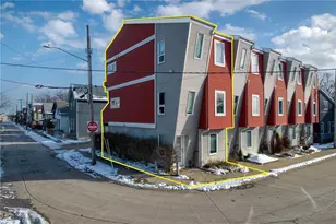 2565 W 9th St, Loveland, OH 44113 - Photo 1