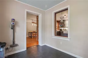 138 N Alling Rd, Tallmadge, OH 44278 - Photo 6