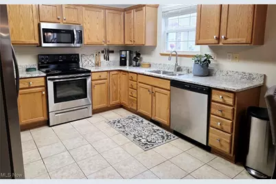 3451 River Rock Drive, Cuyahoga Falls, OH 44223 - Photo 8