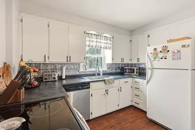 1007 27th Street NE, Canton, OH 44714 - Photo 18