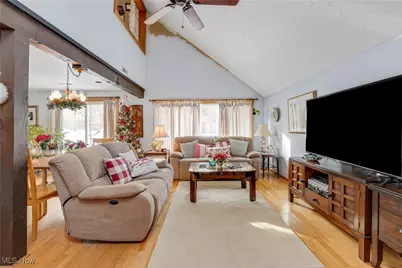 7792 Euclid Chardon Road, Kirtland, OH 44094 - Photo 2
