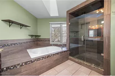 3034 Mabel Court, Loveland, OH 44113 - Photo 6