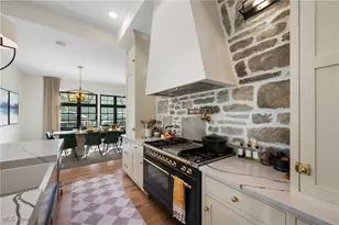 2200 W Comet Rd, New Franklin, OH 44216 - Photo 14