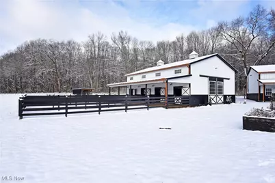 2200 W Comet Road, New Franklin, OH 44216 - Photo 4