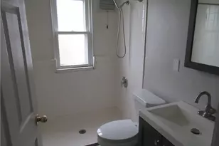 18712 Parkmount Ave, Loveland, OH 44135 - Photo 12