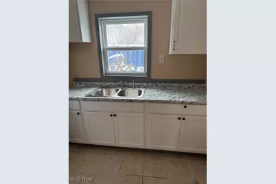 798 Stadelman Avenue, Akron, OH 44320 - Photo 6