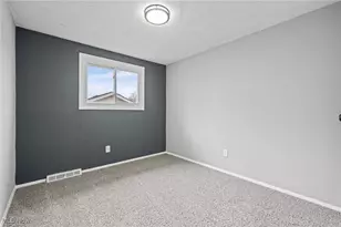 1423 Narragansett Blvd, Lorain, OH 44053 - Photo 30