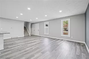 1423 Narragansett Blvd, Lorain, OH 44053 - Photo 20