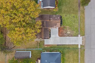 1423 Narragansett Blvd, Lorain, OH 44053 - Photo 46