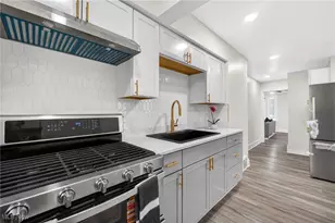 12319 Soika Ave, Loveland, OH 44120 - Photo 18