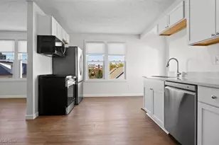 1277 W 67th St, Loveland, OH 44102 - Photo 8