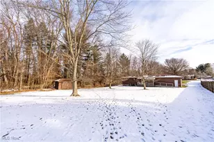 8695 Lansdale Ave NW, North Canton, OH 44720 - Photo 4