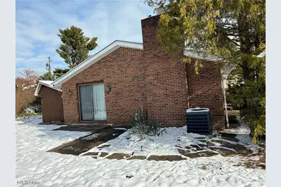 4617 Lexington Drive, Steubenville, OH 43953 - Photo 4