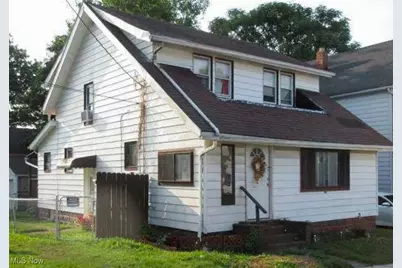 2041 13th Street SW, Akron, OH 44314 - Photo 1