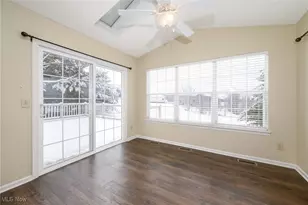 9234 Forest Trail Ave NW, Massillon, OH 44647 - Photo 12