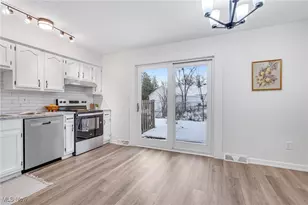 37366 Euclid Ave, Willoughby, OH 44094 - Photo 12