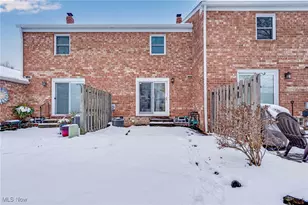 37366 Euclid Ave, Willoughby, OH 44094 - Photo 32