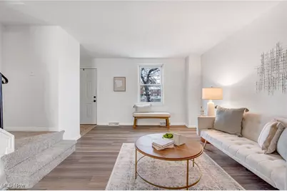 37366 Euclid Avenue, Willoughby, OH 44094 - Photo 6