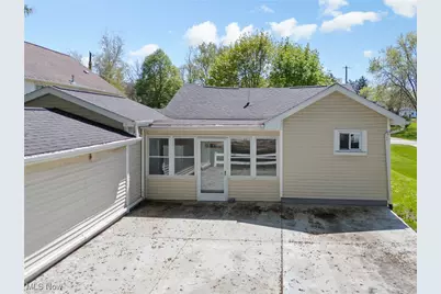 1515 39th Street NW, Canton, OH 44709 - Photo 6