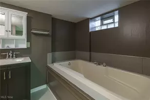 3165 E Sprague Rd, Green Hills, OH 44131 - Photo 26