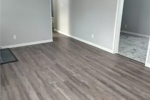 518 Riverview Dr, Newcomerstown, OH 43832 - Photo 6